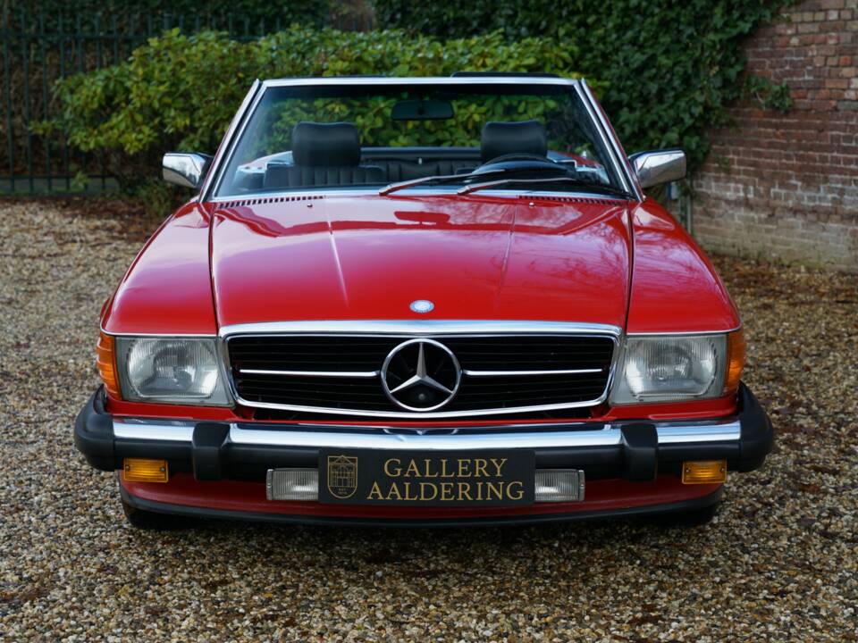 Bild 43/50 von Mercedes-Benz 500 SL (1983)