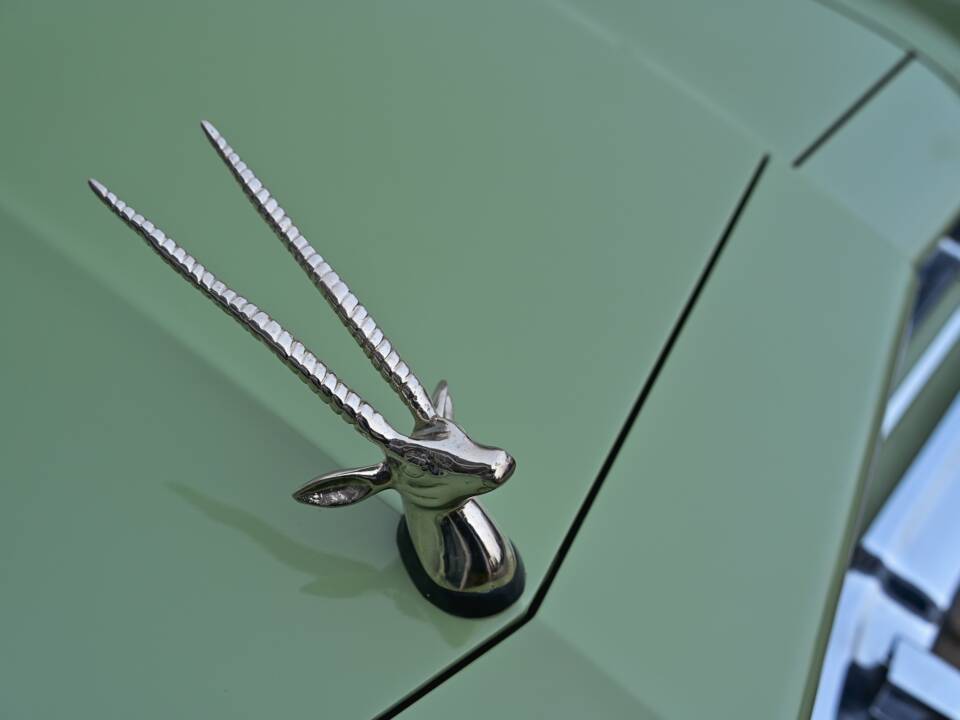 Image 21/44 of Chevrolet Impala (1974)