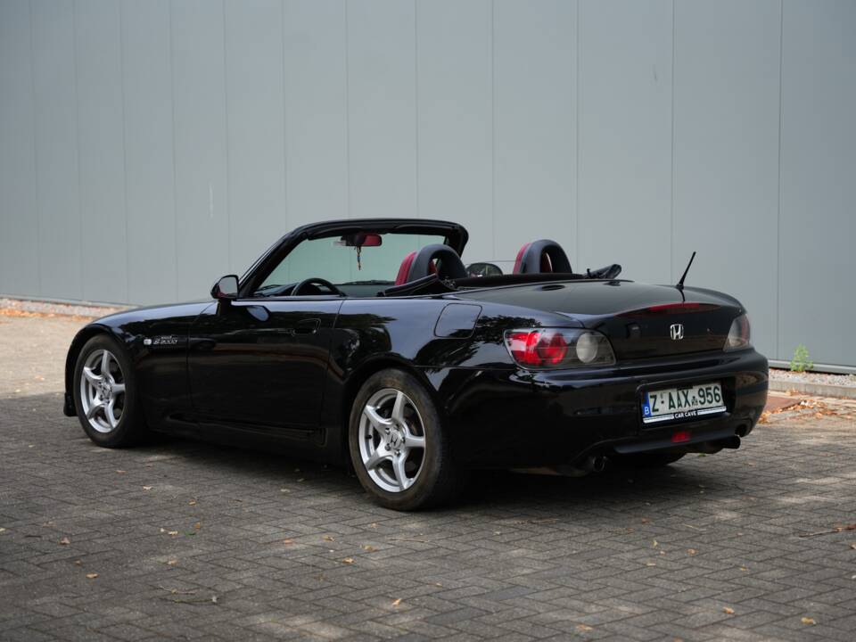 Imagen 2/28 de Honda S 2000 (2000)