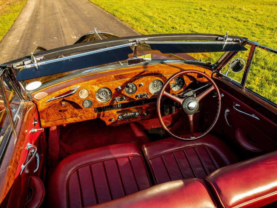 Image 10/12 de Bentley S 1 Continental DHC (1958)