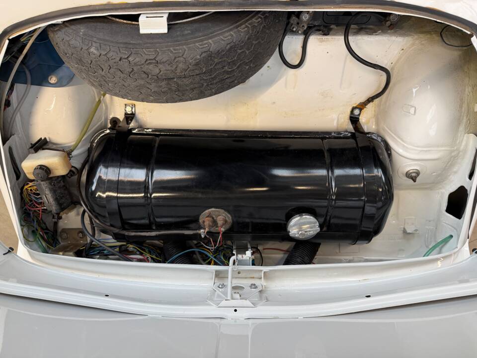 Immagine 25/38 di FIAT 500 L (1971)