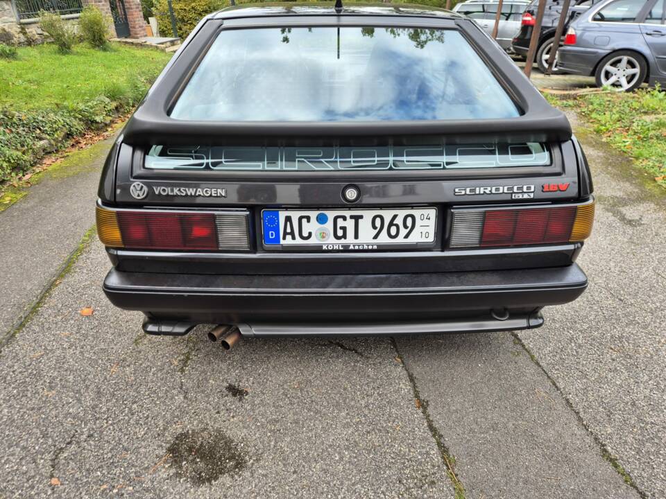 Image 3/10 de Volkswagen Scirocco II GTX 1.8 (1986)