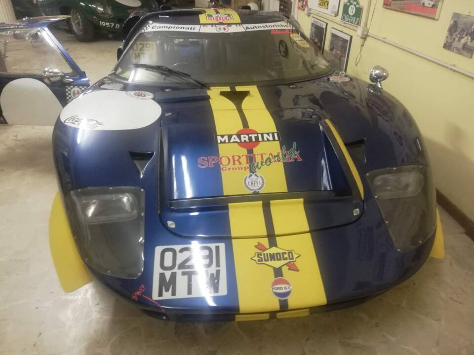 Bild 8/101 von Ford GT40 (1971)