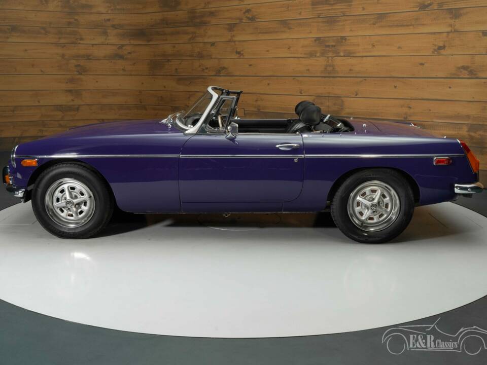 Image 7/8 de MG MGB (1974)