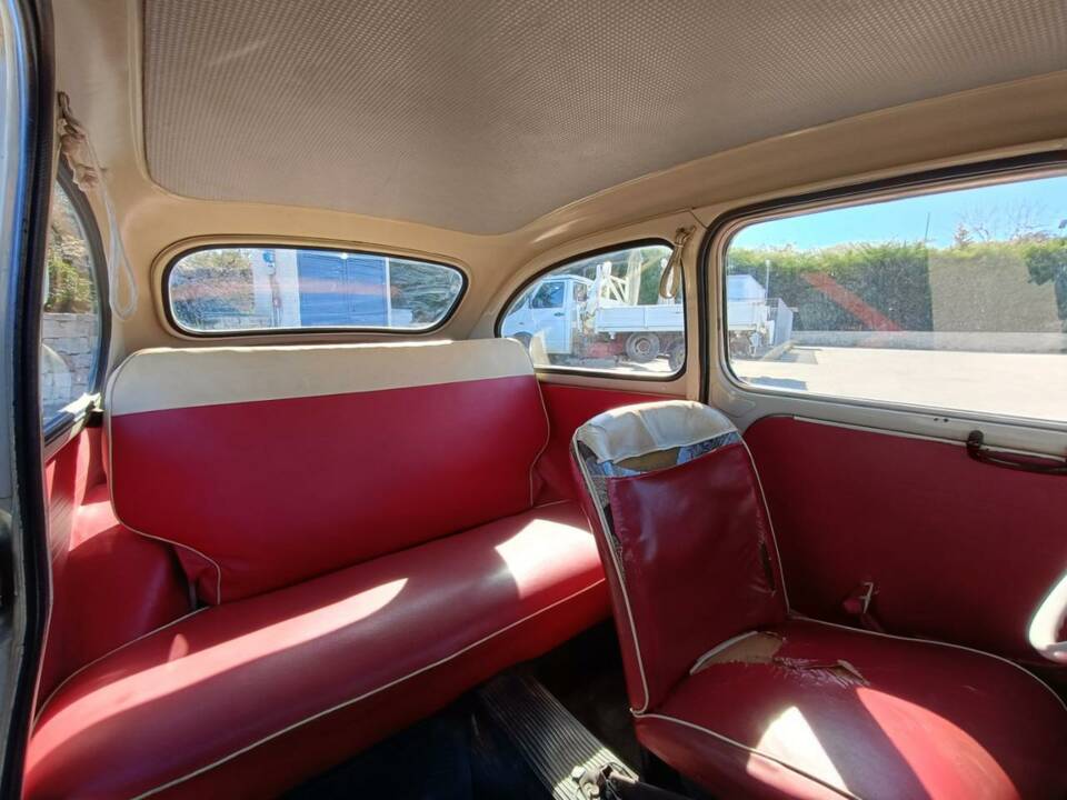 Immagine 35/44 di FIAT 600 D (1967)