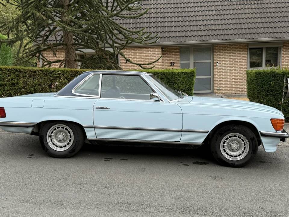 Image 7/8 of Mercedes-Benz 450 SL (1974)