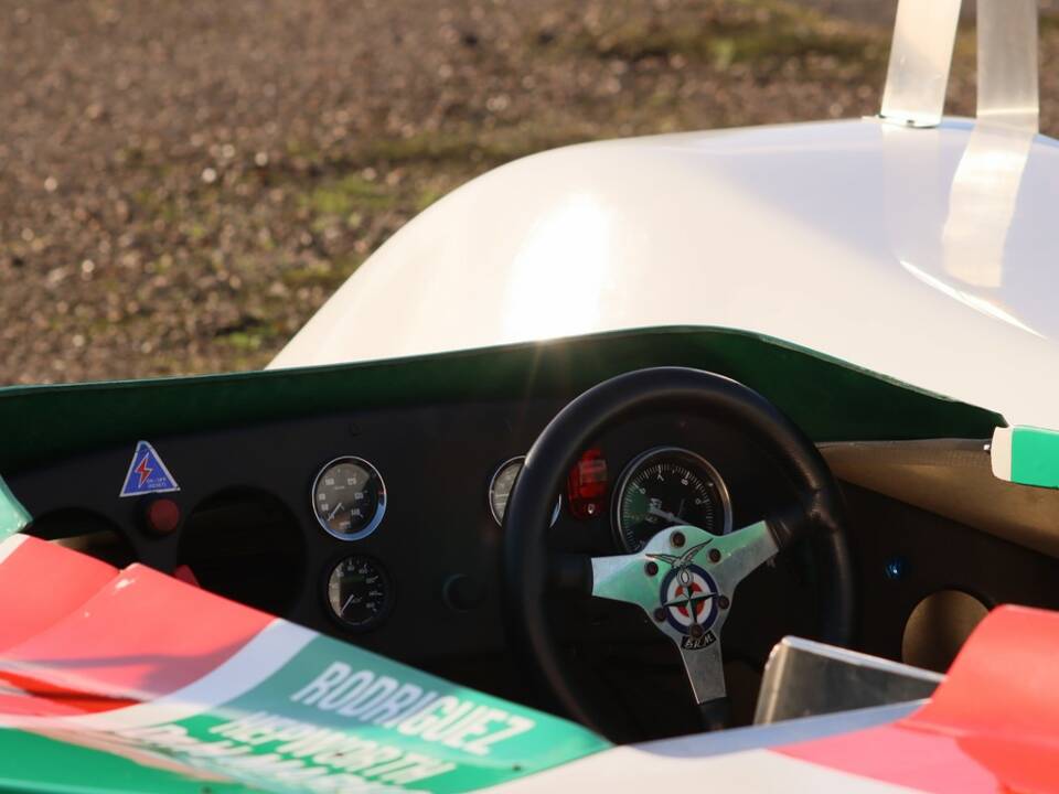 Image 9/18 of BRM P154 (1970)