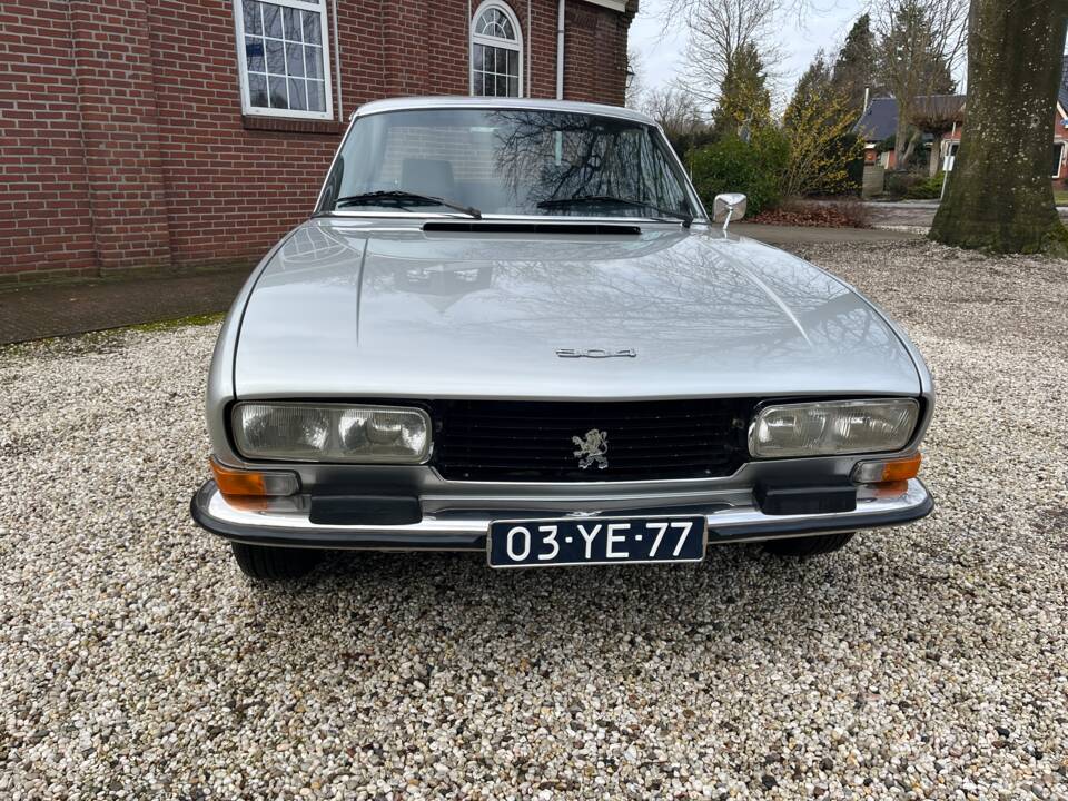 Bild 8/60 von Peugeot 504 V6 Coupe (1975)
