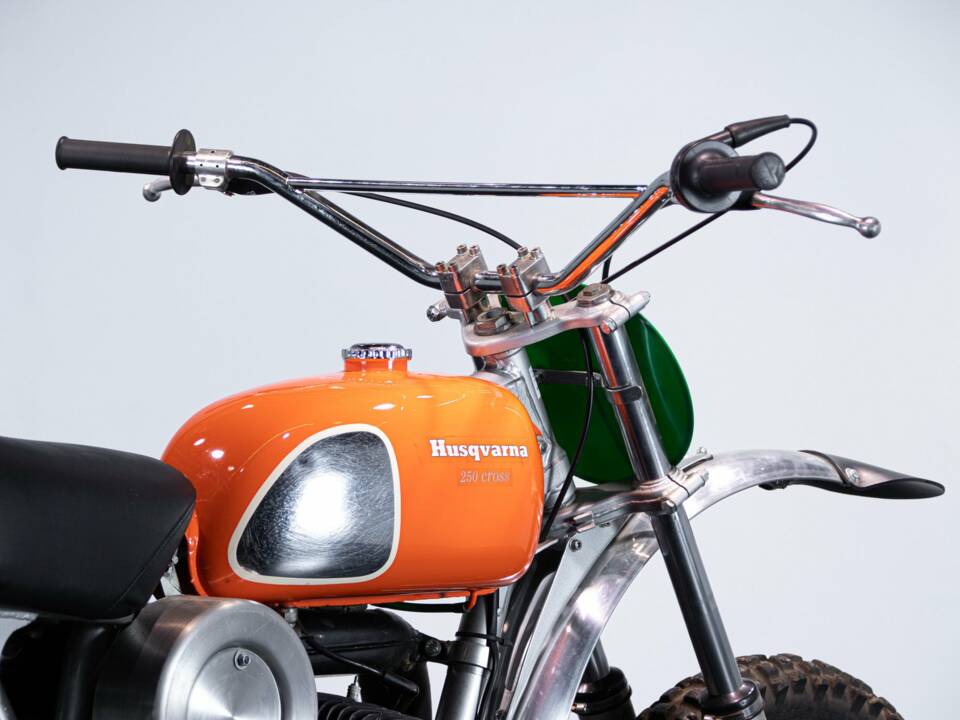 Imagen 31/50 de Husqvarna DUMMY (1972)