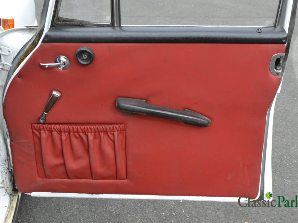 Bild 21/47 von Mercedes-Benz 190 Db (1963)
