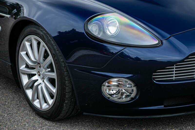 Bild 31/44 von Aston Martin V12 Vanquish (2003)