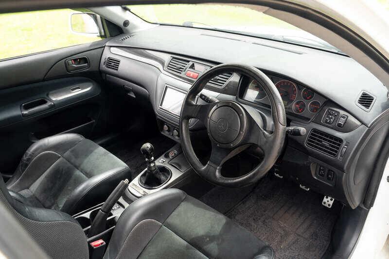Bild 2/50 von Mitsubishi Lancer Evolution IX (2005)