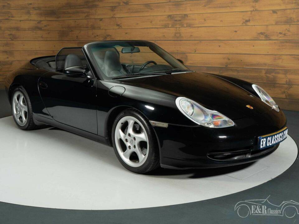 Bild 19/19 von Porsche 911 Carrera 4 (2001)