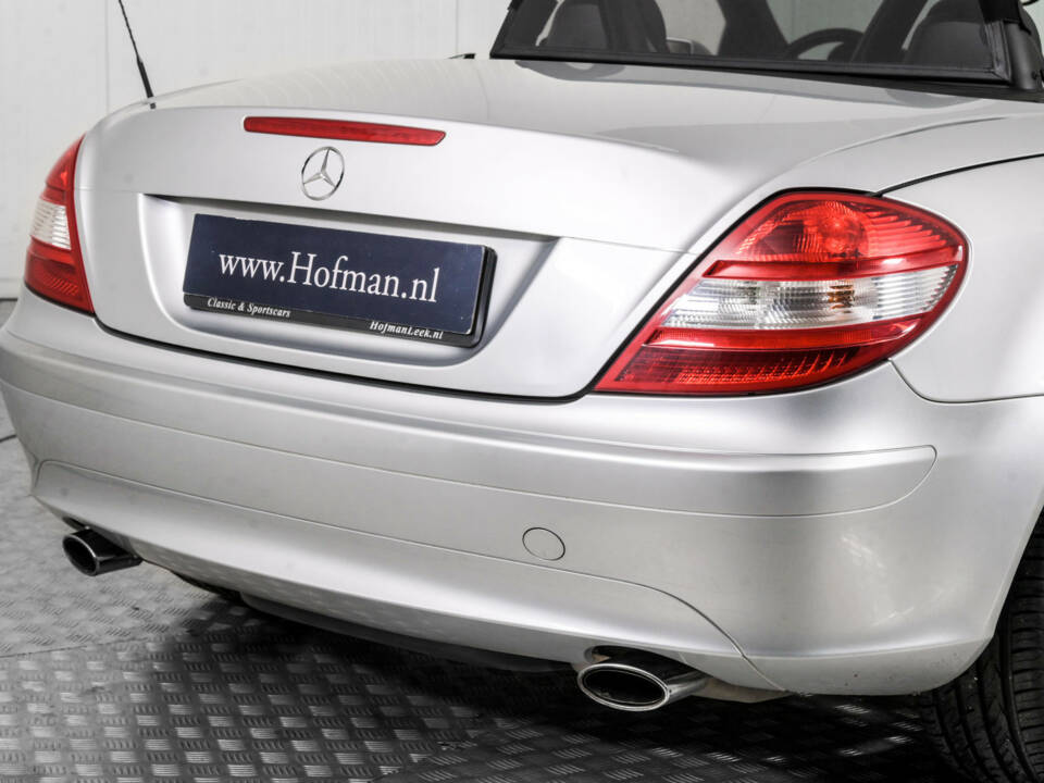 Image 27/50 of Mercedes-Benz SLK 200 Kompressor (2004)