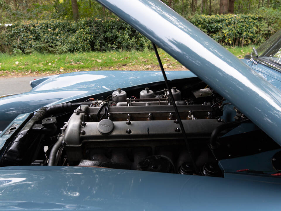 Image 12/15 de Jaguar XK 150 3.8 SE DHC (1960)