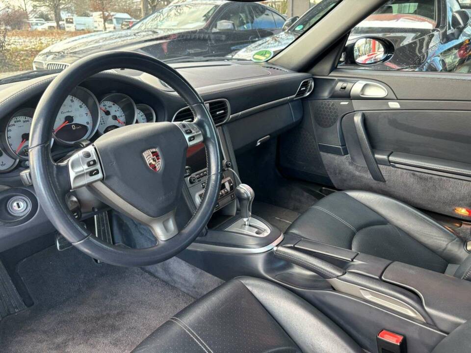 Bild 10/17 von Porsche 911 Turbo (2007)