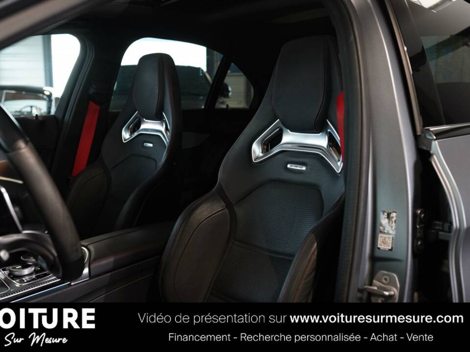Imagen 10/23 de Mercedes-Benz C 43 AMG 4MATIC (2017)