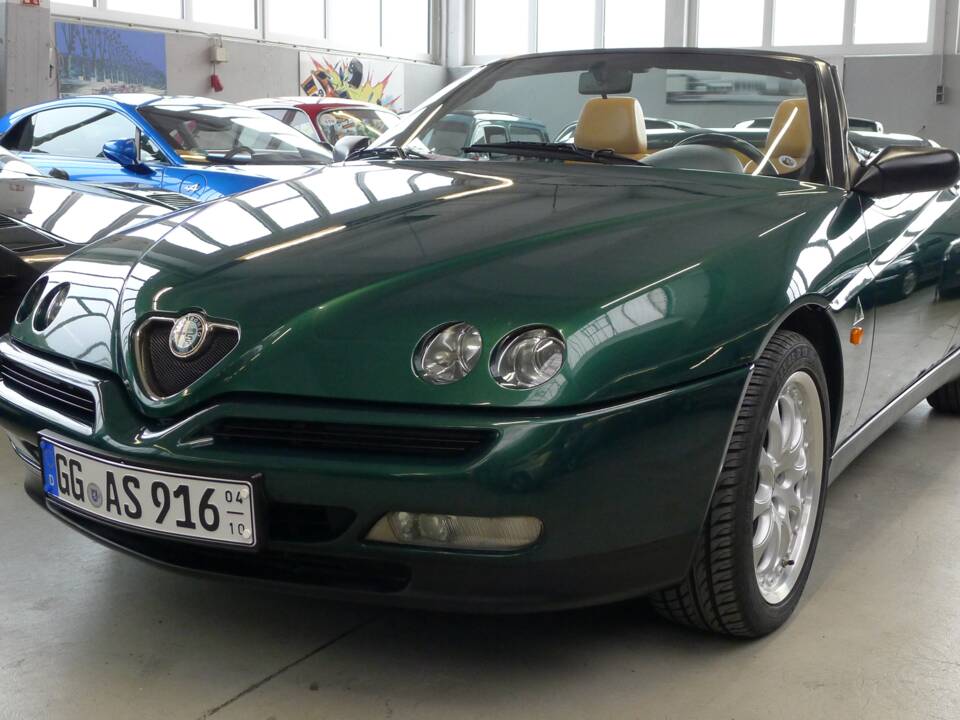Image 26/42 of Alfa Romeo Spider 3.0 V6 12V (1997)
