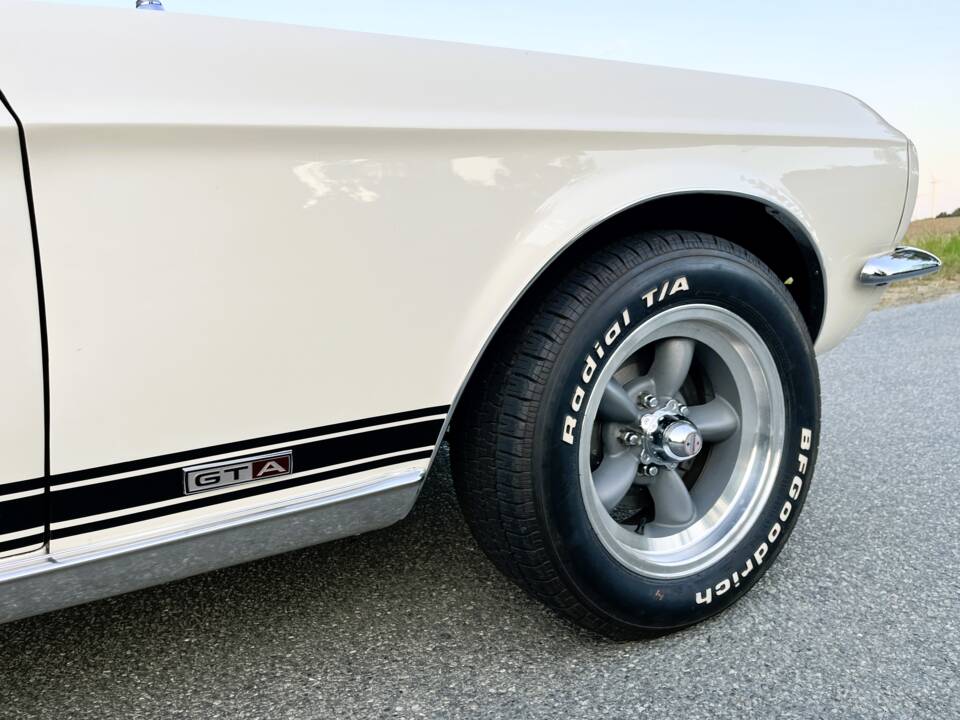 Image 31/45 of Ford Mustang 289 (1967)