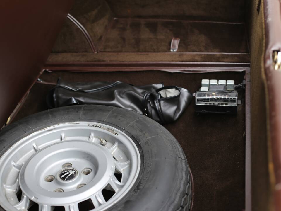 Bild 25/36 von Maserati Quattroporte 4900 (1984)