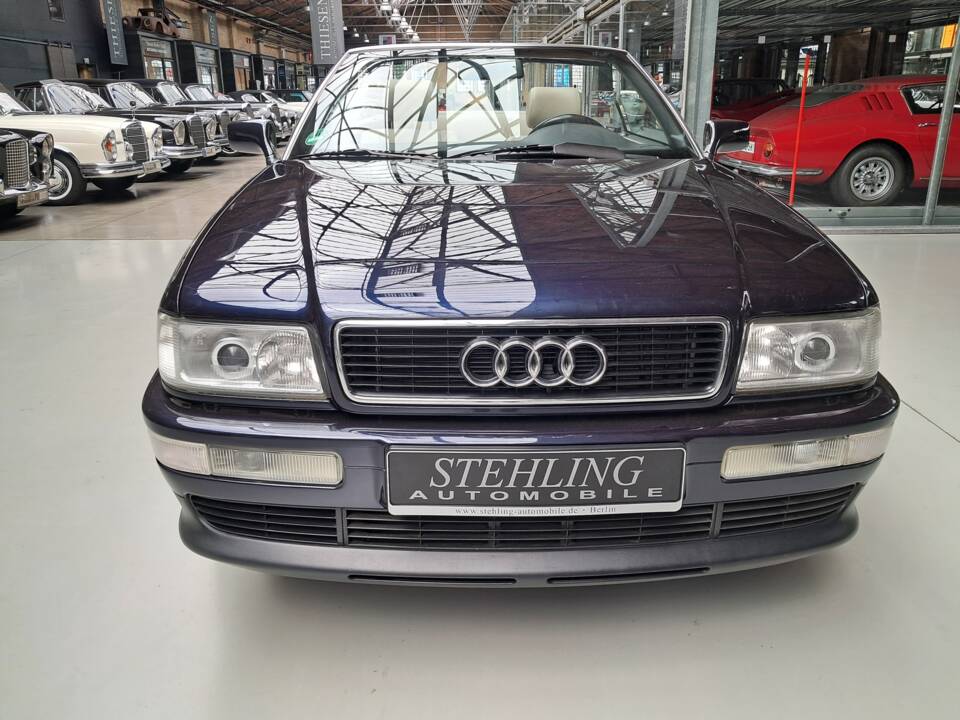Immagine 6/24 di Audi Cabriolet 2.6 (1997)