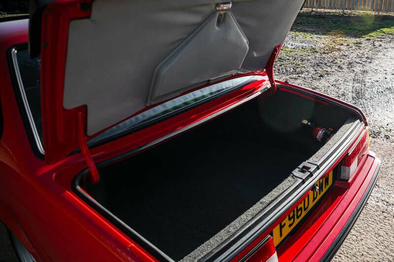 Image 43/50 of BMW 635 CSi (1989)