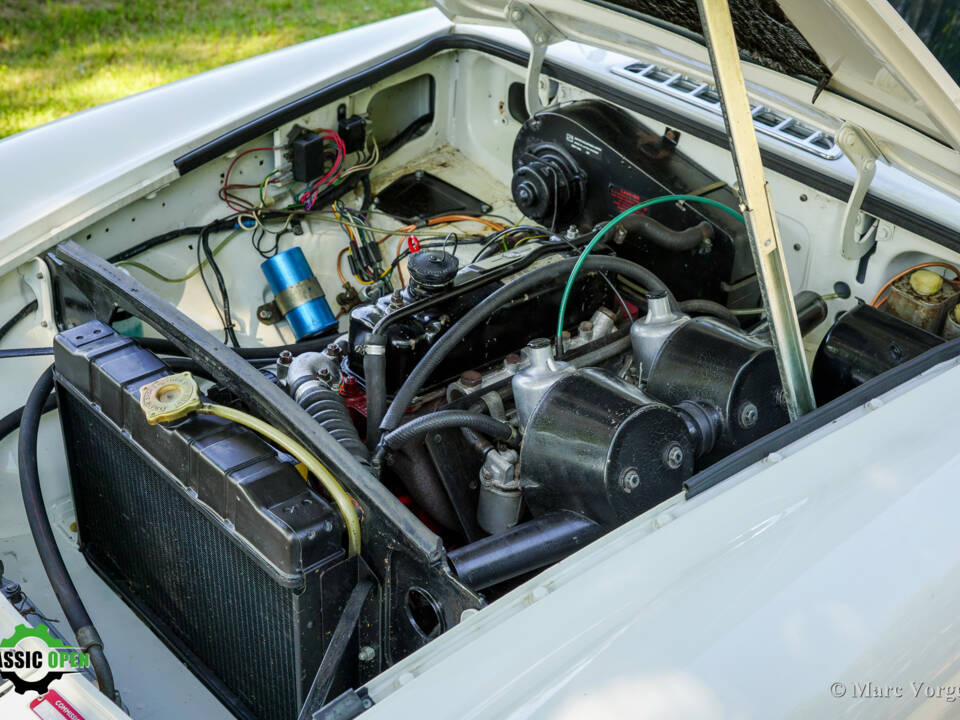 Bild 15/47 von MG MGB (1970)