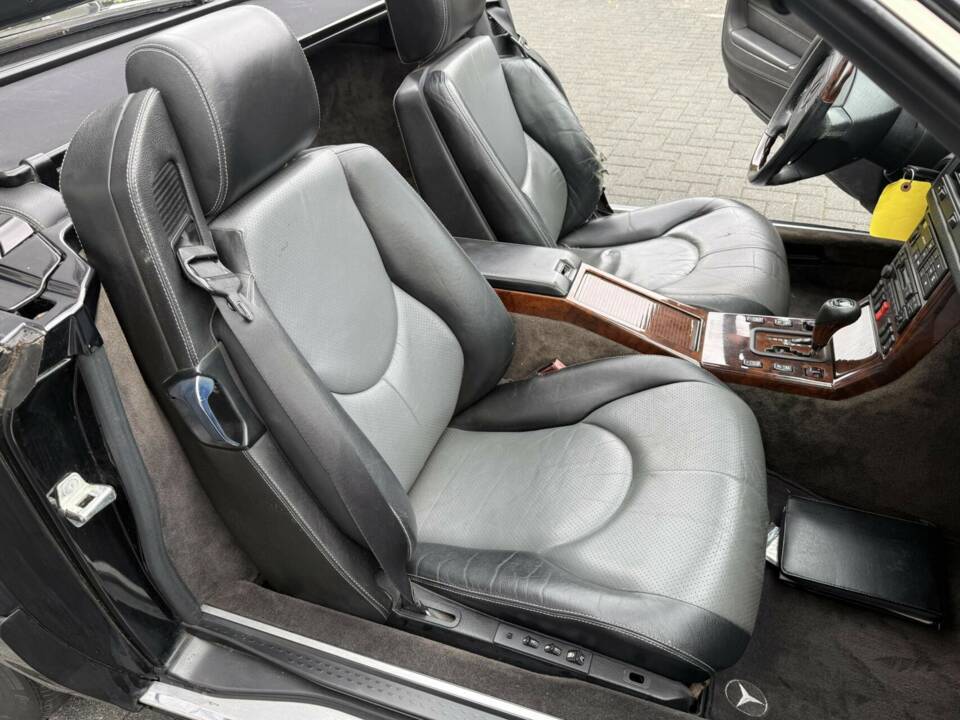 Image 36/50 de Mercedes-Benz SL 600 (1996)