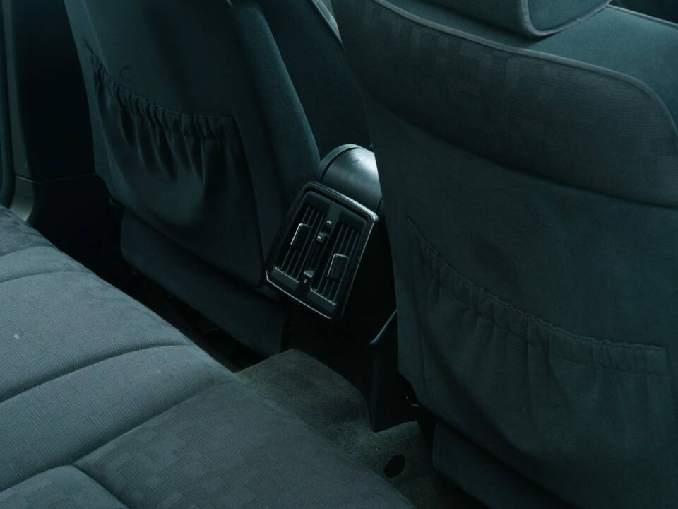 Bild 47/50 von Mercedes-Benz 400 SE (1991)