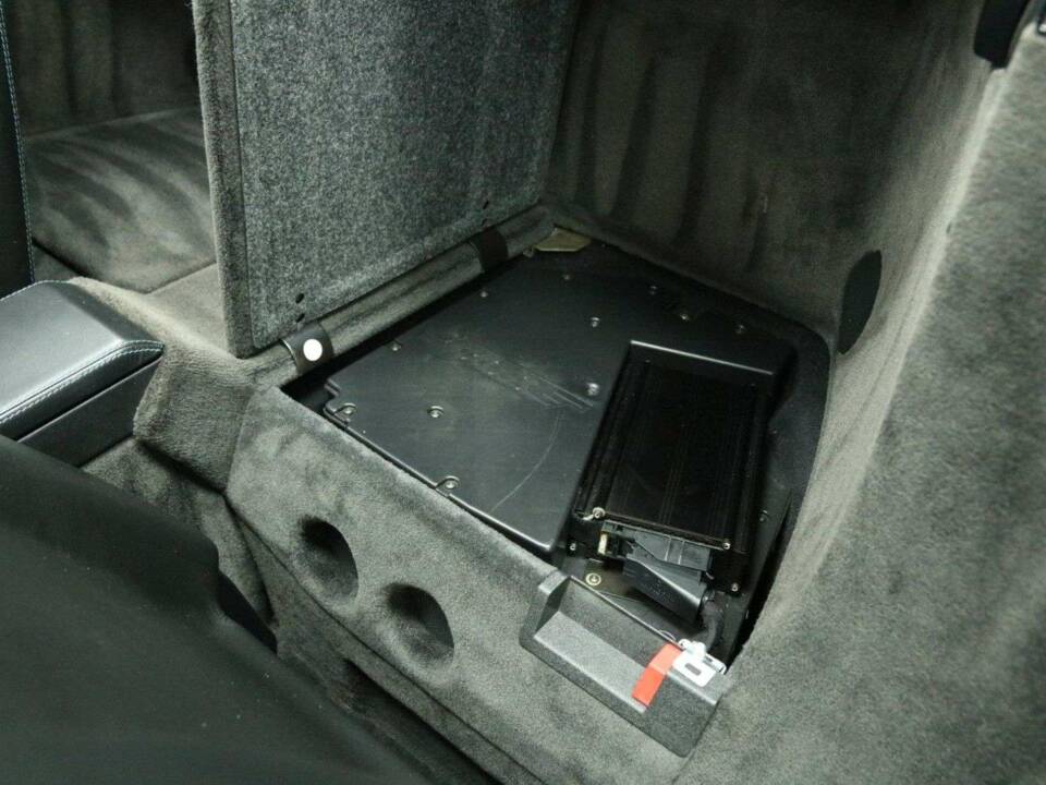 Image 23/50 de Mercedes-Benz SL 500 (1997)