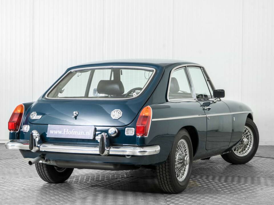Bild 39/50 von MG MGB GT (1972)