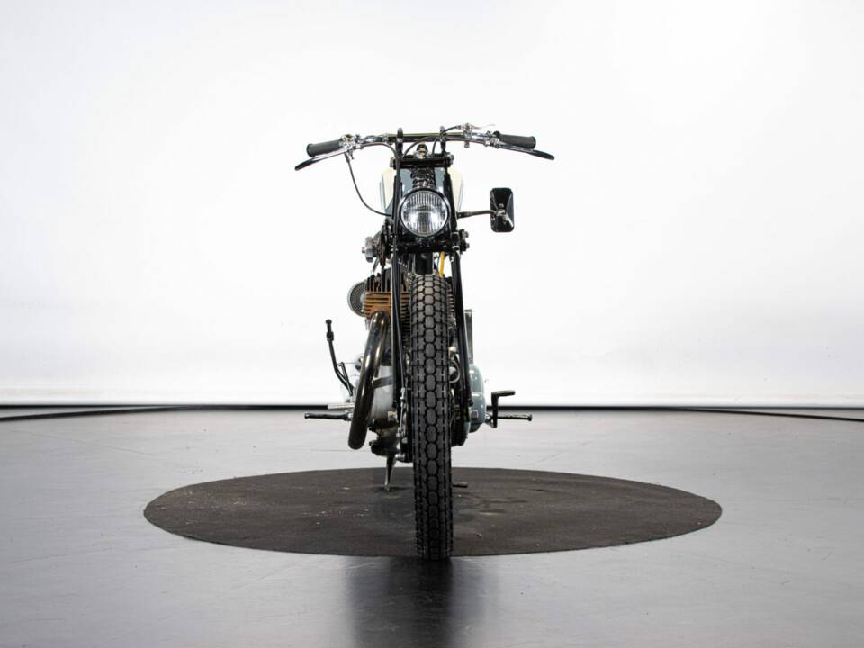 Immagine 6/50 di BSA M 20 (1948)