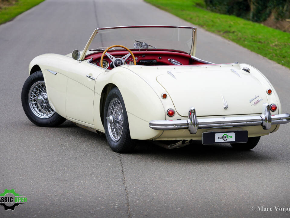 Immagine 46/50 di Austin-Healey 3000 Mk II (BT7) (1961)