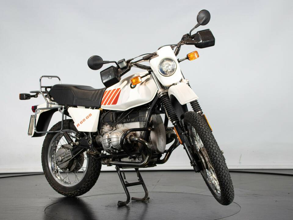 Image 4/50 of BMW R 65 GS (1989)