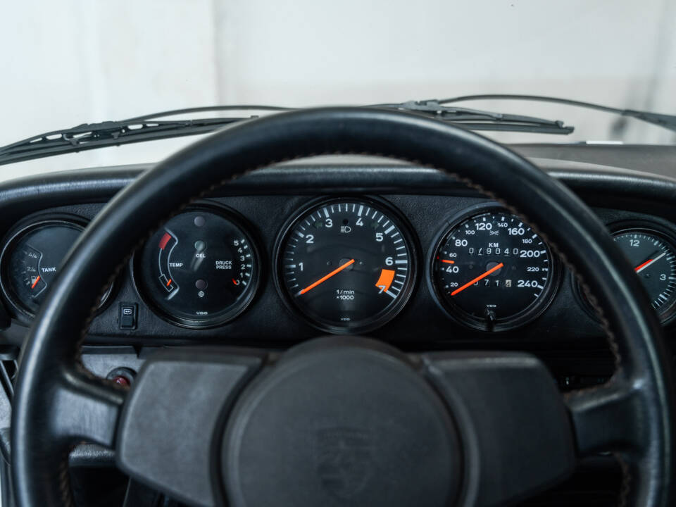 Immagine 10/32 di Porsche 911 SC 3.0 (1980)