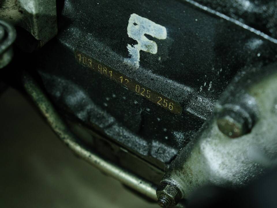 Bild 13/50 von Mercedes-Benz 300 SE (1986)