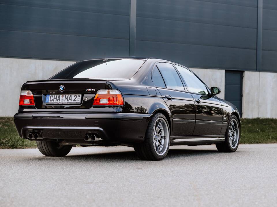 Image 3/9 de BMW M5 (1999)