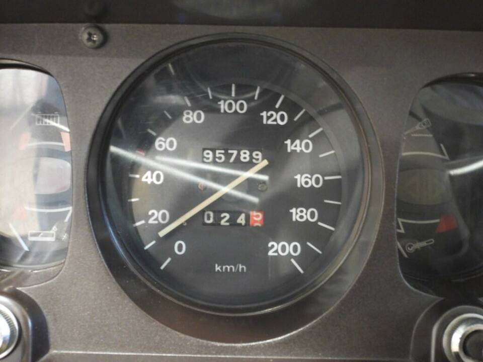 Bild 7/15 von Lancia Beta HPE 1600 (1976)