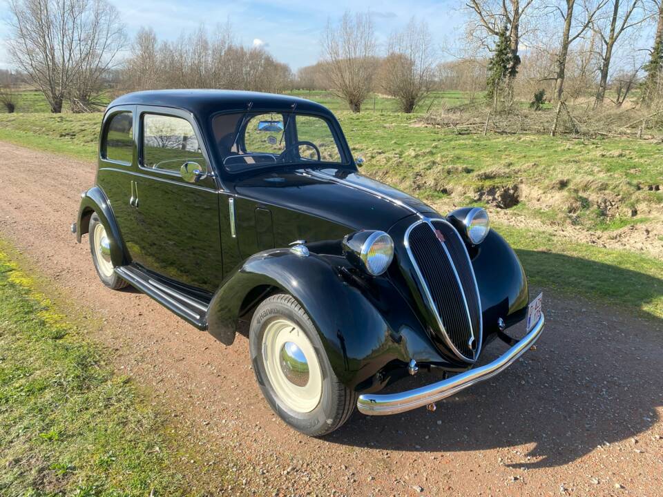 Image 11/100 of SIMCA 8 (1938)