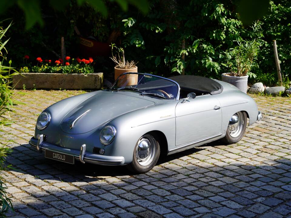 Immagine 1/15 di Porsche 356 1500 Speedster (1955)