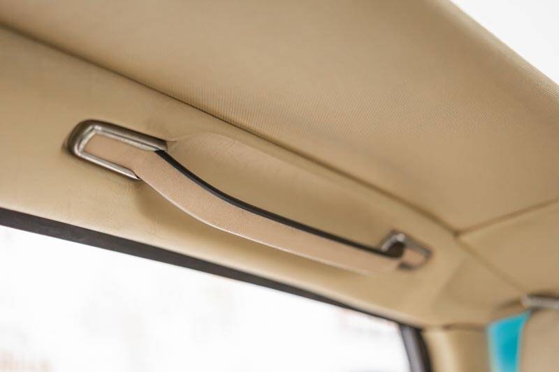 Image 64/89 of Mercedes-Benz 500 SLC (1980)