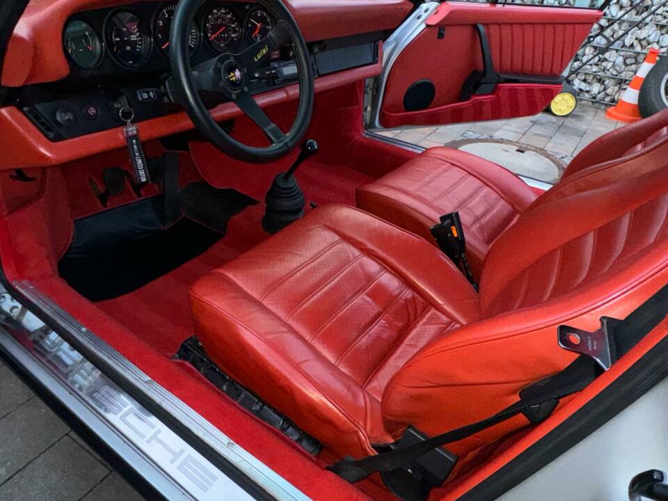 Image 5/8 of Porsche 911 2.7 S (1976)