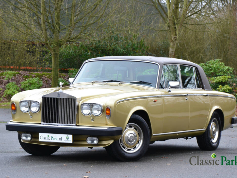 Image 1/50 of Rolls-Royce Silver Shadow II (1978)