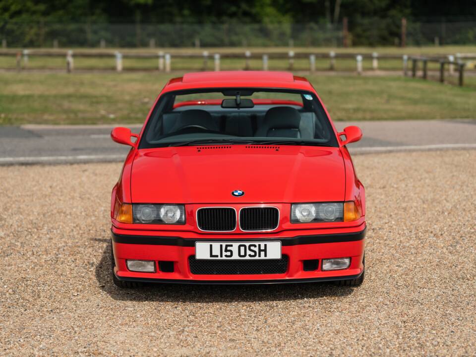 Image 12/37 of BMW M3 (1994)