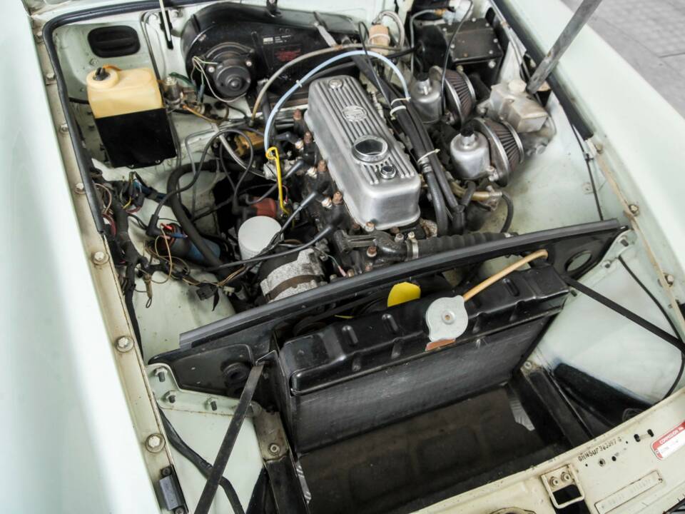 Bild 38/50 von MG MGB (1975)