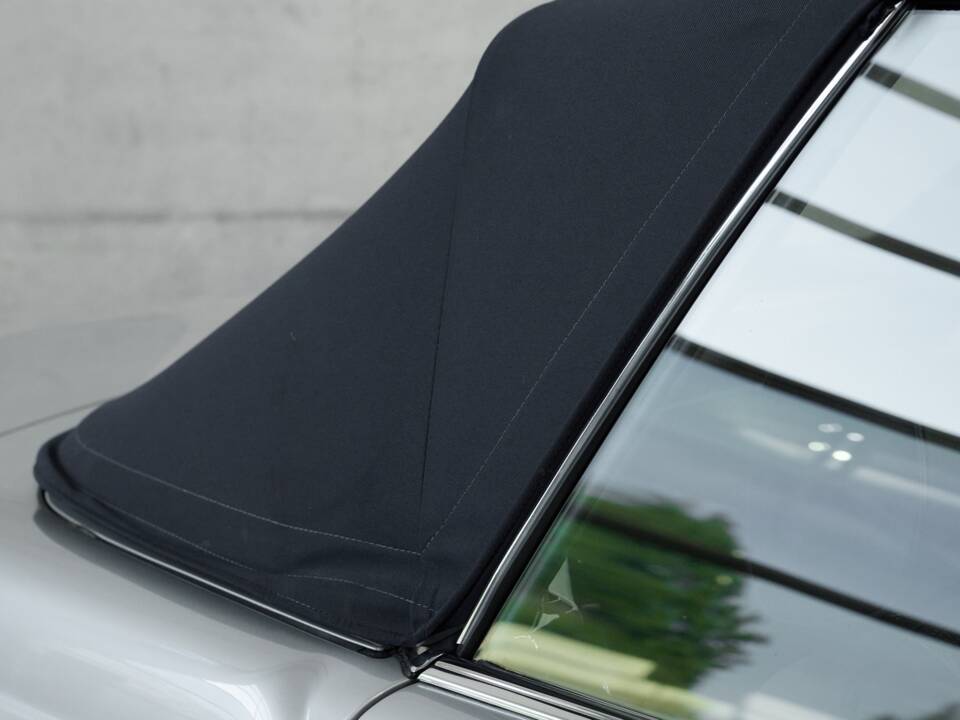 Image 30/50 de Mercedes-Benz 280 SL (1970)