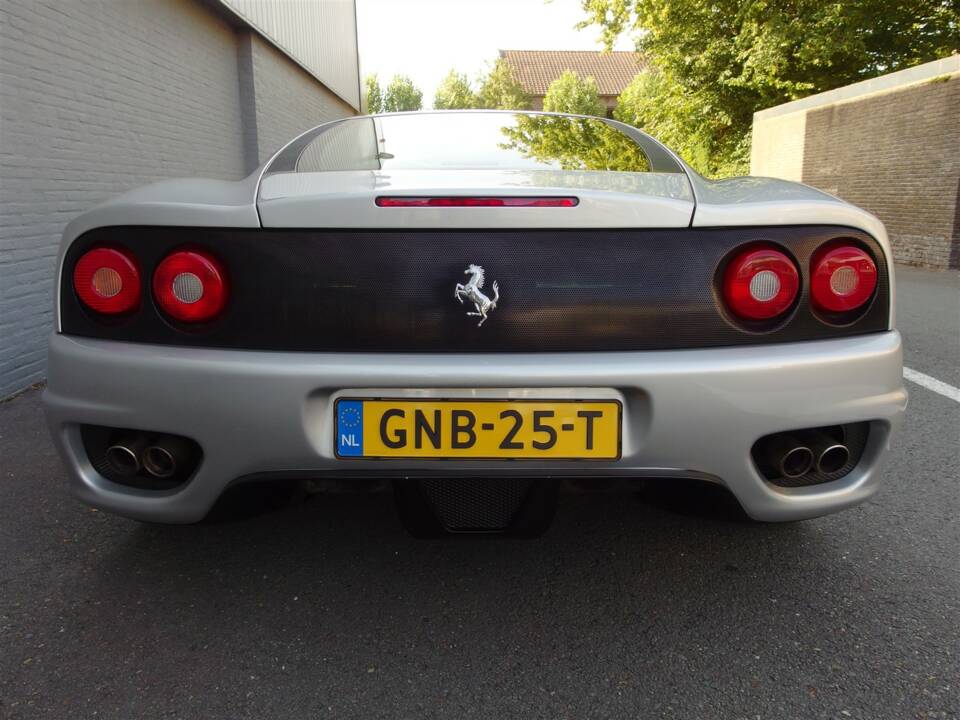 Afbeelding 8/99 van Ferrari 360 Modena (2000)