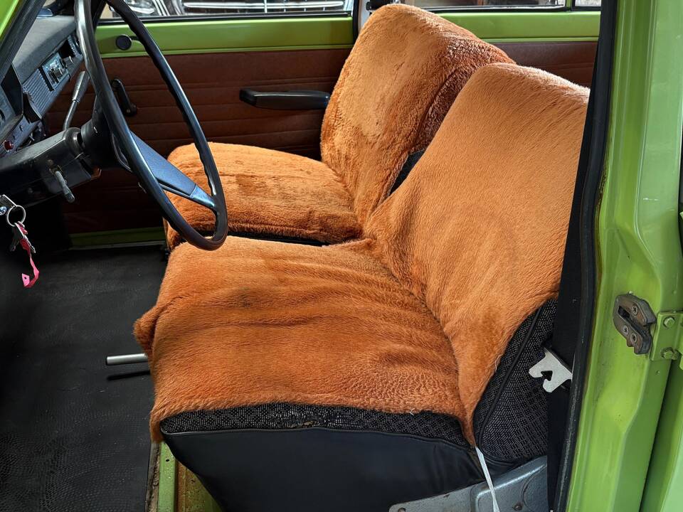 Image 10/26 of Wartburg 353 (1974)