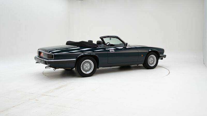 Image 2/15 of Jaguar XJS 4.0 (1992)