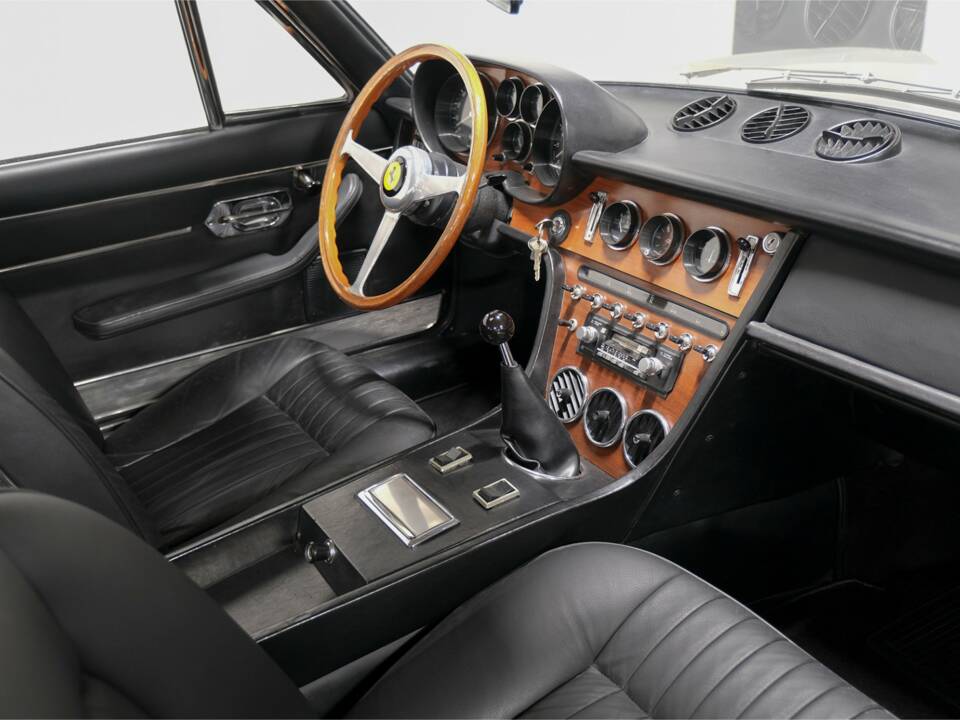 Imagen 15/26 de Ferrari 365 GT 2+2 (1970)